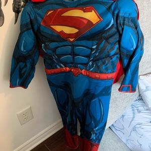 Halloween costumes size small